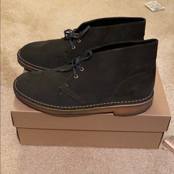 Clark’s Loden green desert boots - Picture 2 of 8